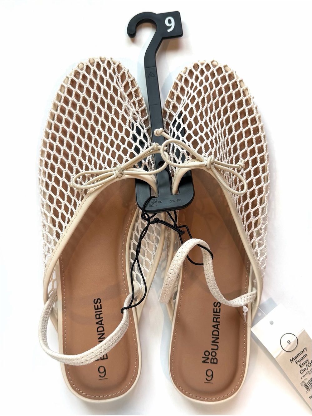 No Boundaries Cream Mesh Slingback Flats - Women's Size 9